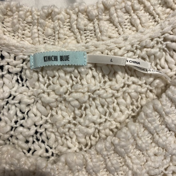 Urban Outfitters White Sweater - Picture 2 of 3